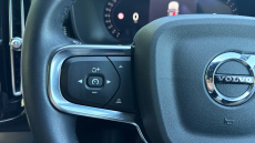 Volvo XC40 2.0 B4P Ultimate Dark 5dr Auto Petrol Estate